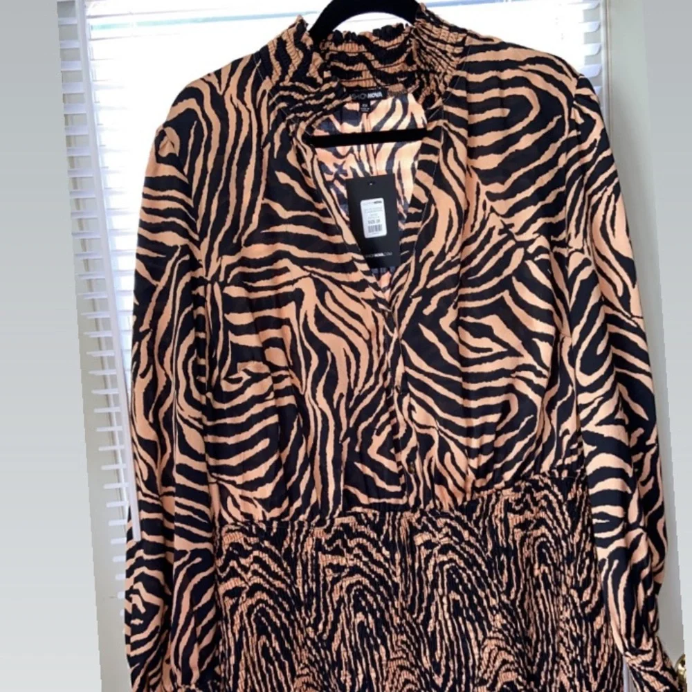 NWT Fashion Nova Dress - Picture 5 of 6